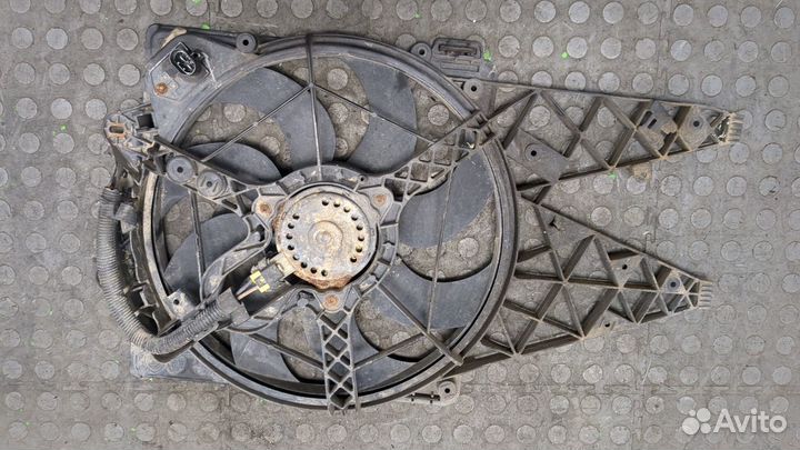 Вентилятор радиатора Opel Combo, 2013