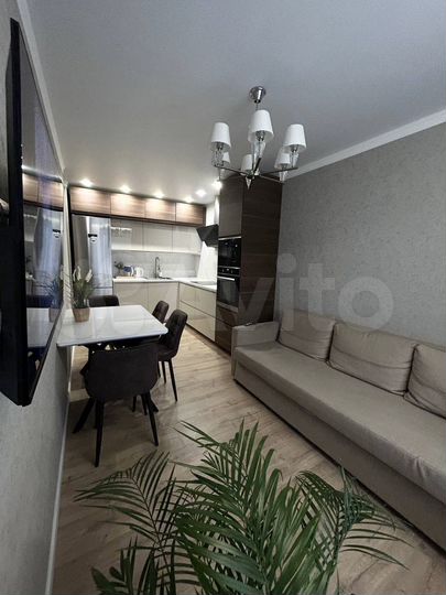 2-к. квартира, 50 м², 8/10 эт.