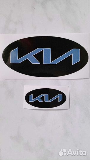 Наклейка на логотип KIA