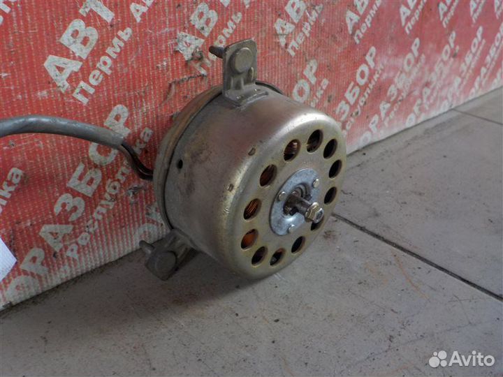 Мотор вентилятора охлаждения Daewoo Espero седан