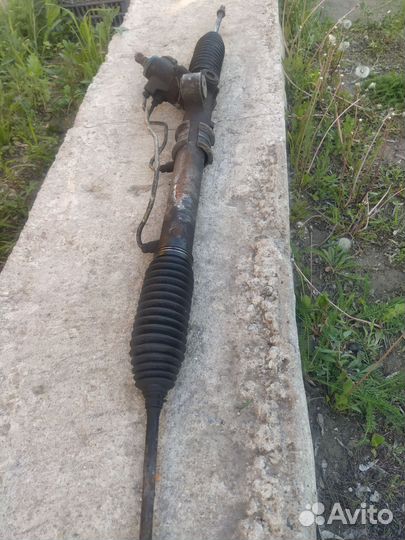 Рулевая рейка Nissan sunny FB15