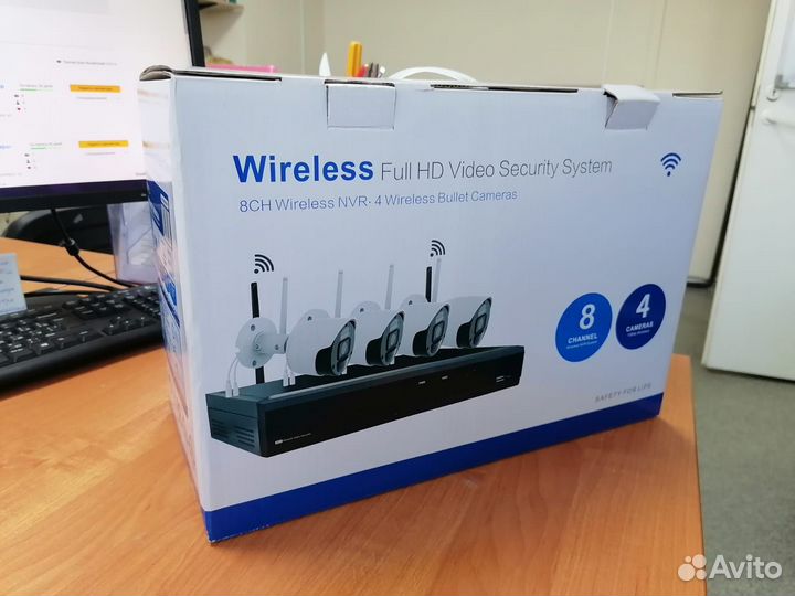 Беспроводной комплект видеонаблюдения DIY soho 8/4