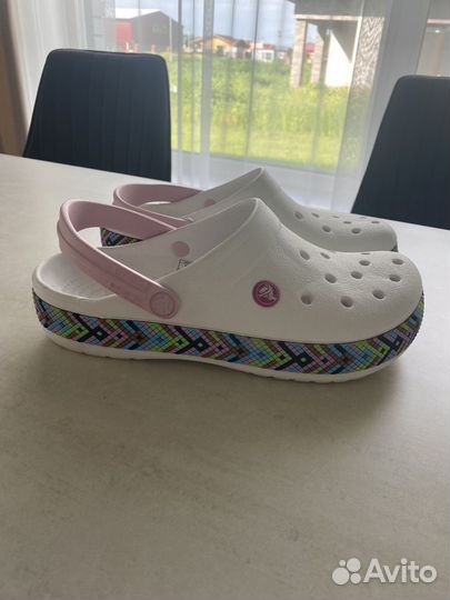 Crocs женские