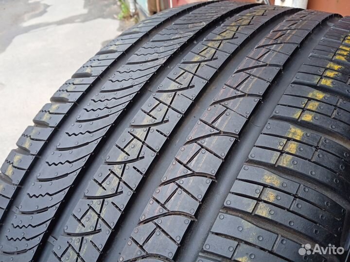 Pirelli Scorpion Zero All Season 285/40 R22