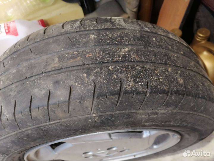 R15 Continental ContiPremiumContact 2 205/65, PCD 5x112 DIA 66.6