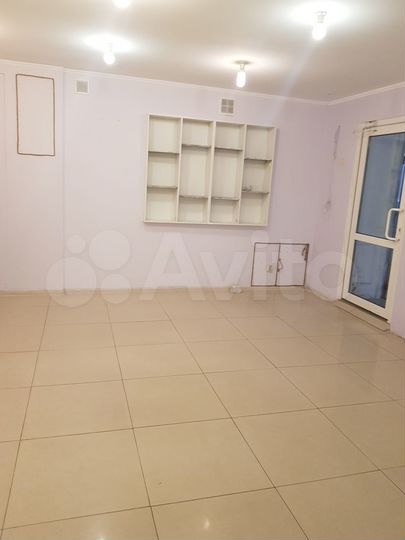 Торговая площадь, 70 м²