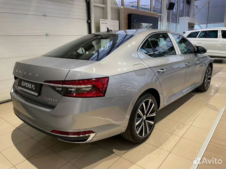 Skoda Superb 2.0 AMT, 2024, 10 км