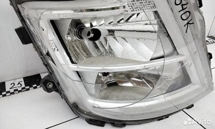 Фара передняя правая Volvo FM 5