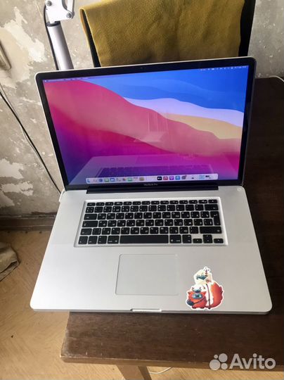 Ноутбук Apple Macbook Pro 17