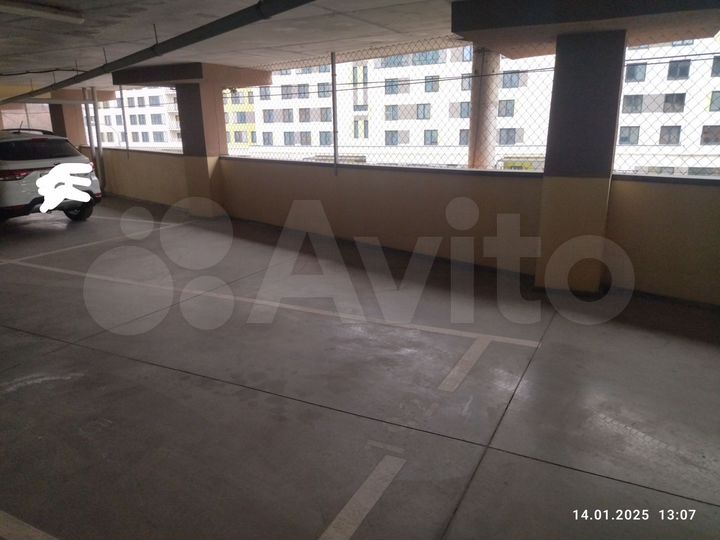 Машиноместо, 15 м²