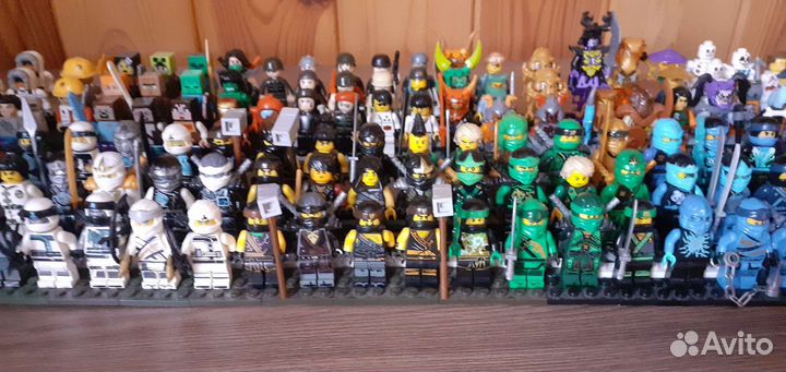 Фигурки Лего