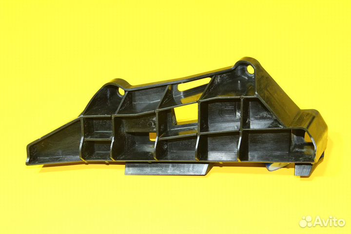 Lexus RX450h Кронштейн правой фары