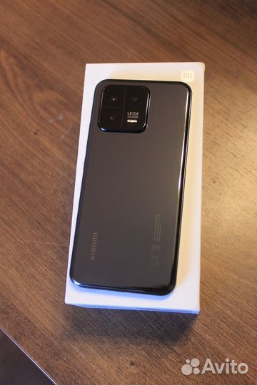 Xiaomi 13, 8/256 ГБ