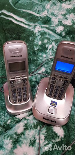 Радиотелефон Panasonic KX-TG2511 платиновый