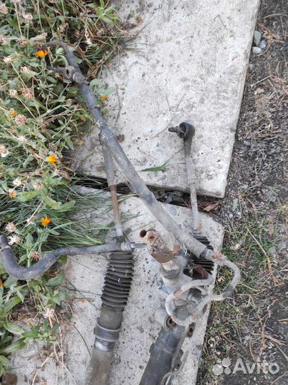 Рулевая рейка toyota mark 2 110