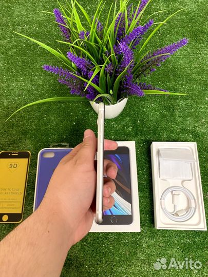 iPhone SE (2020), 128 ГБ