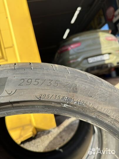 Michelin Pilot Sport 4 S 295/35 R21 107Y