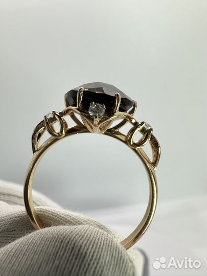 Кольцо золото 585 пробы с дымчатым кварцем