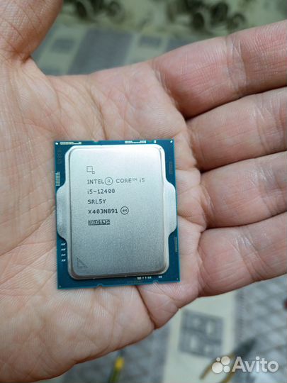 Intel Core i5 12400