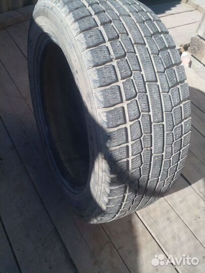 Yokohama Ice Guard IG20 235/55 R17