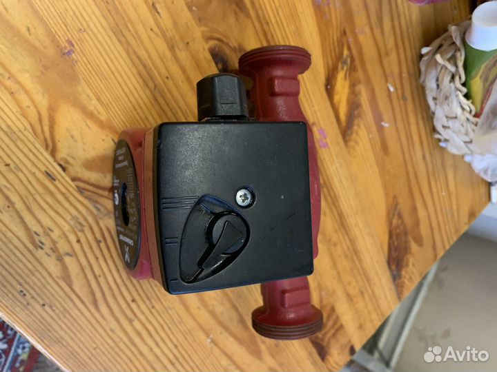 Циркуляционный насос ups 25-40 180mm grunfos