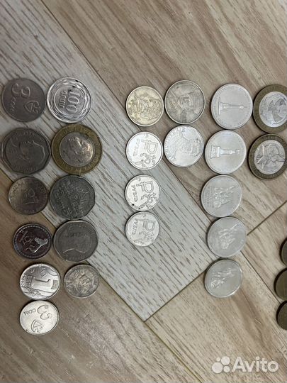 Коллекционные монеты разные