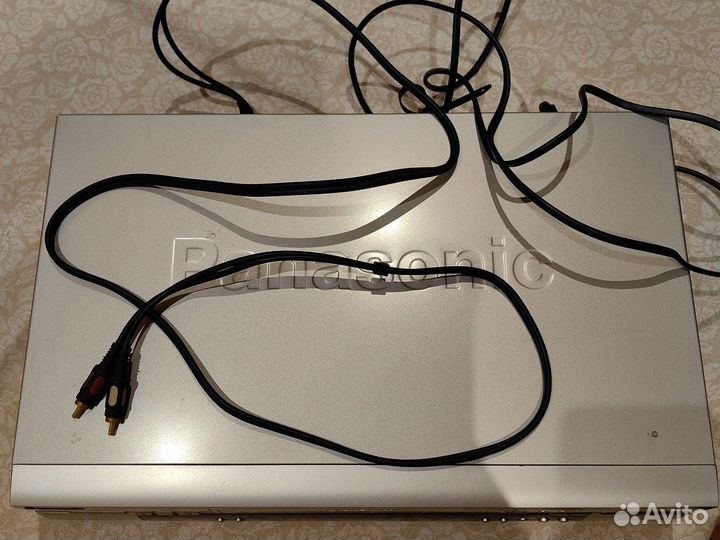 Видеомагнитофон Panasonic nv-sj530eu