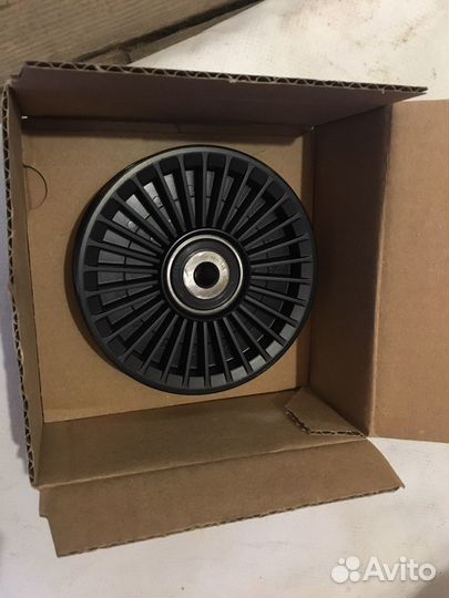 Ролик обводной приводного ремня INA 532010810