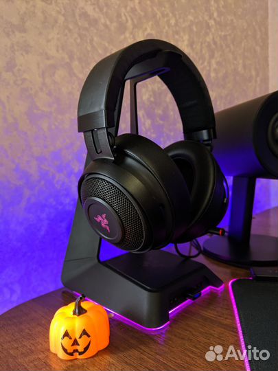 Игровые наушники Razer kraken 7.1 v2 Oval