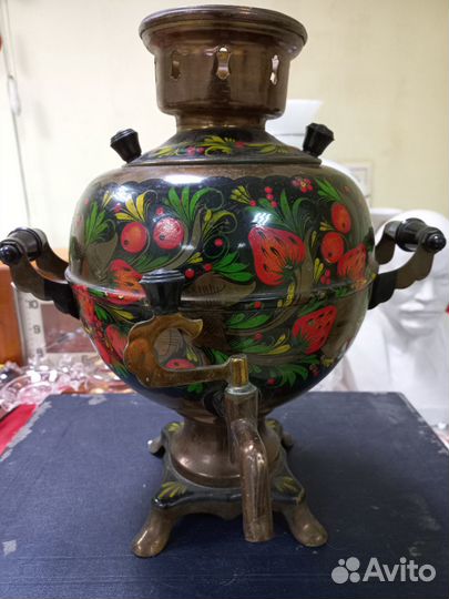 Самовары и подстаканники