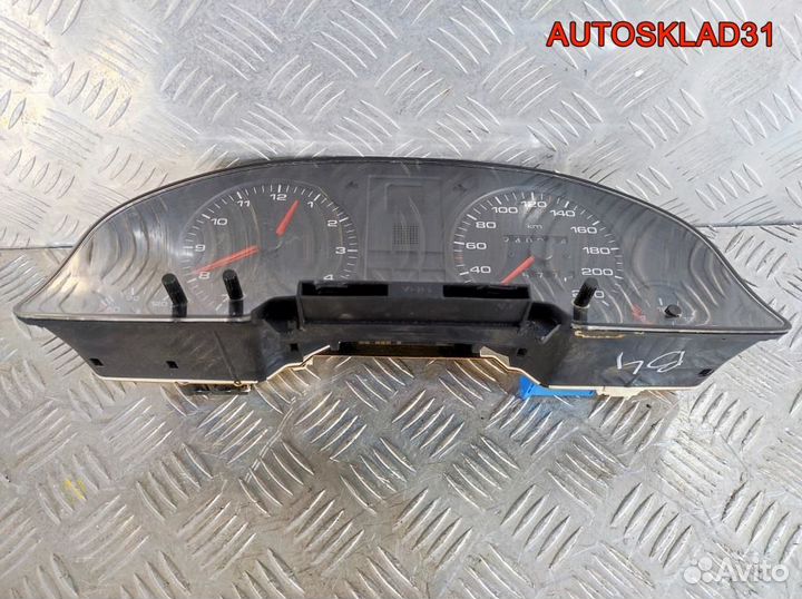 Панель приборов Audi 80 B4 8A0919033CA Дизель