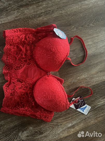 Бюсгалтер, корсет