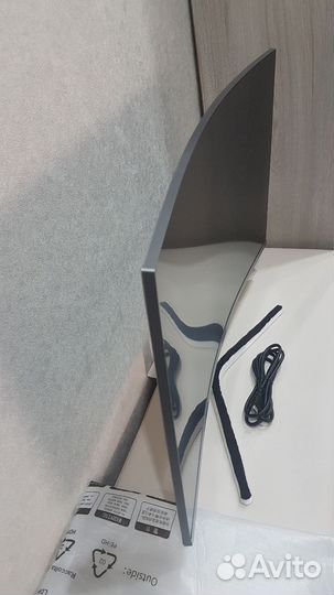 Монитор 32 дюйма 2к изогнутый