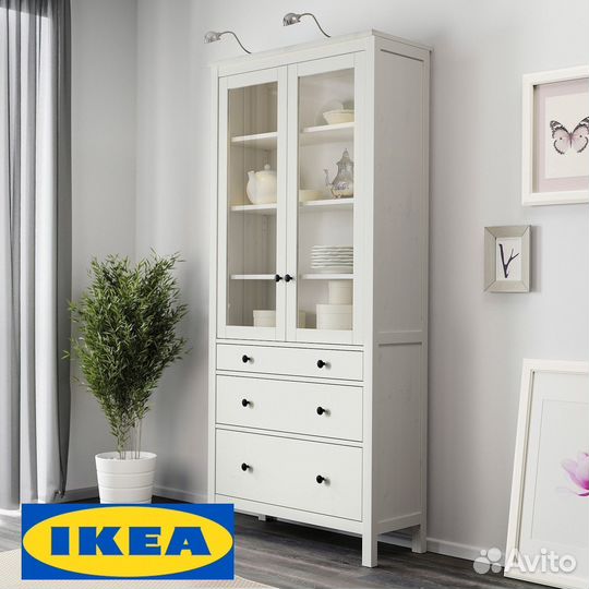 Витрина IKEA хемнэс 190х97 см, массив сосны