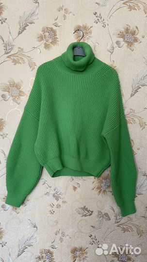 Свитер женский