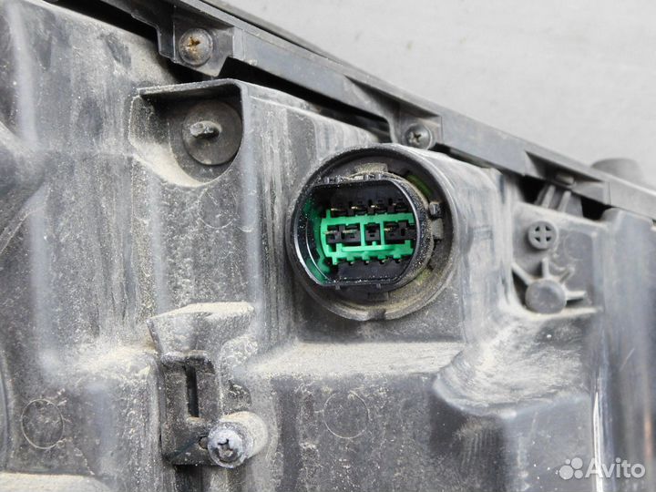 Фара левая Hyundai Tucson