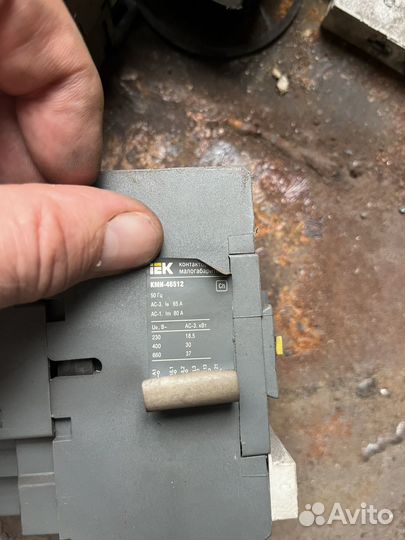 Контактор IEK-46512
