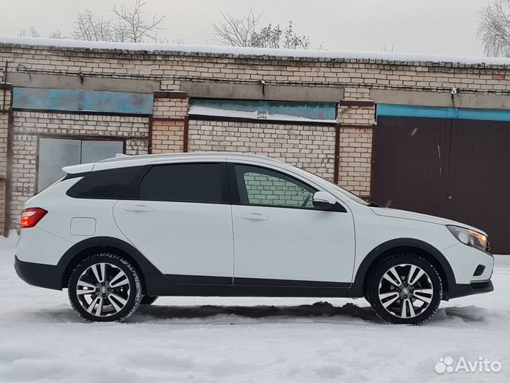 LADA Vesta Cross 1.6 CVT, 2020, 50 000 км