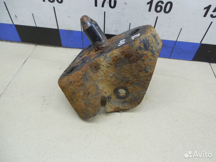 Кронштейн задней балки Fusion 2002-2012