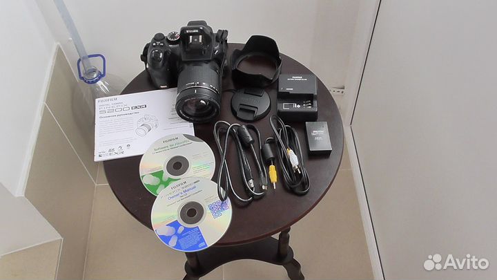 Цифровой фотоаппарат fujifilm S200 EXR