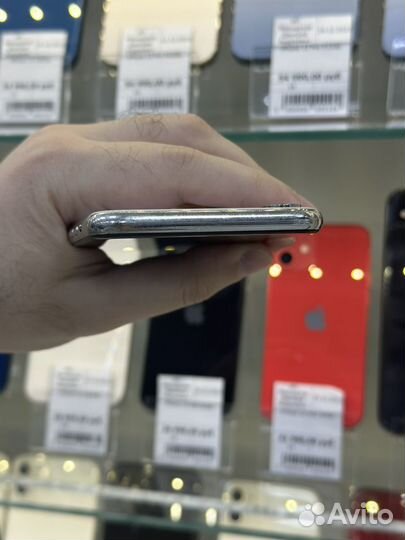 iPhone X, 64 ГБ