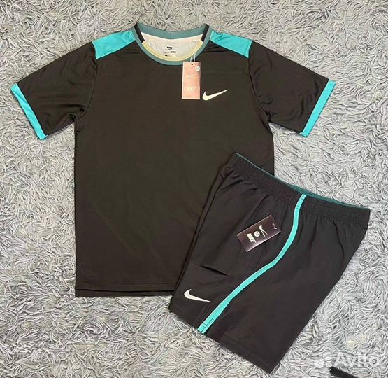 Комплекты теннисной формы Nike