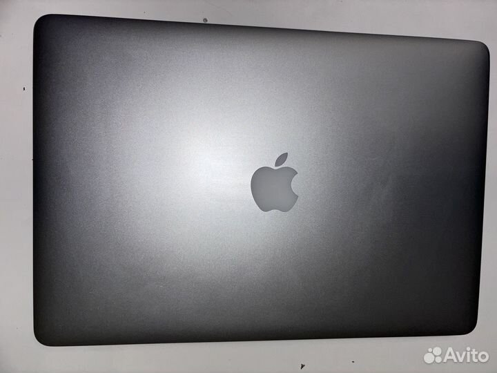 Apple macbook pro 15 retina 2015