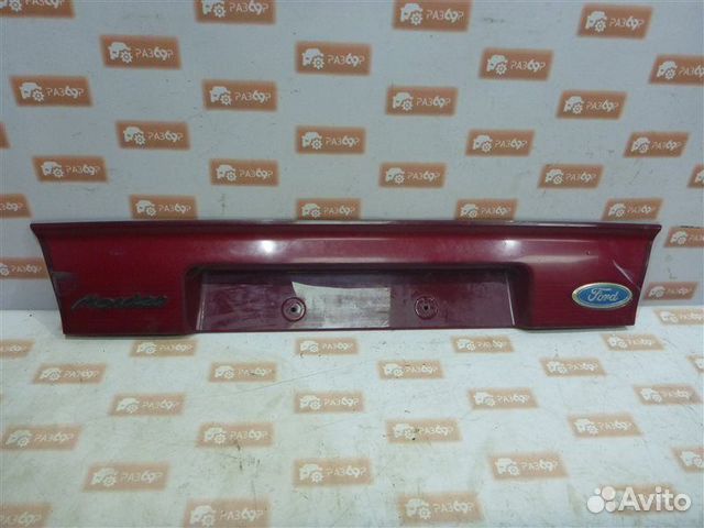 Накладка крышки багажника Ford Mondeo GBP L1F 1993