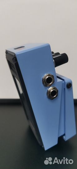 Гитарная педаль бас-хорус Boss CEB-3