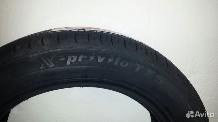 Tracmax X-Privilo TX5 205/60 R15 91