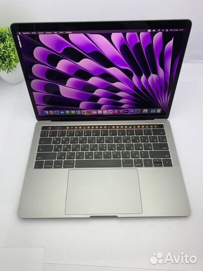 Macbook pro 13 2019 i5 8gb 128gb