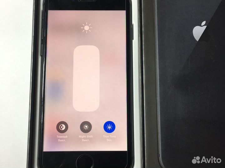 Телефон iPhone 8 64 gb