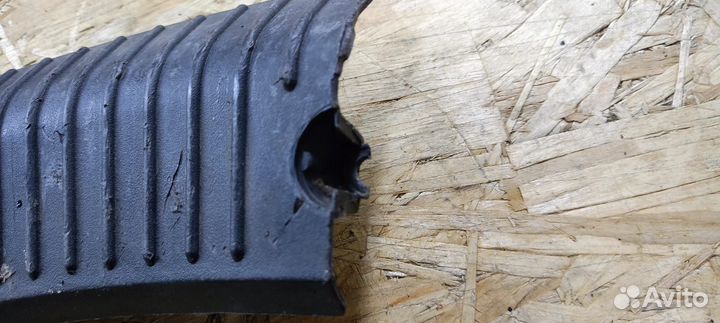 Накладка обшивки багажника левая Jaguar X-type