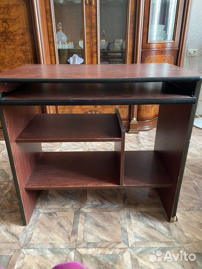 Комьютерный стол